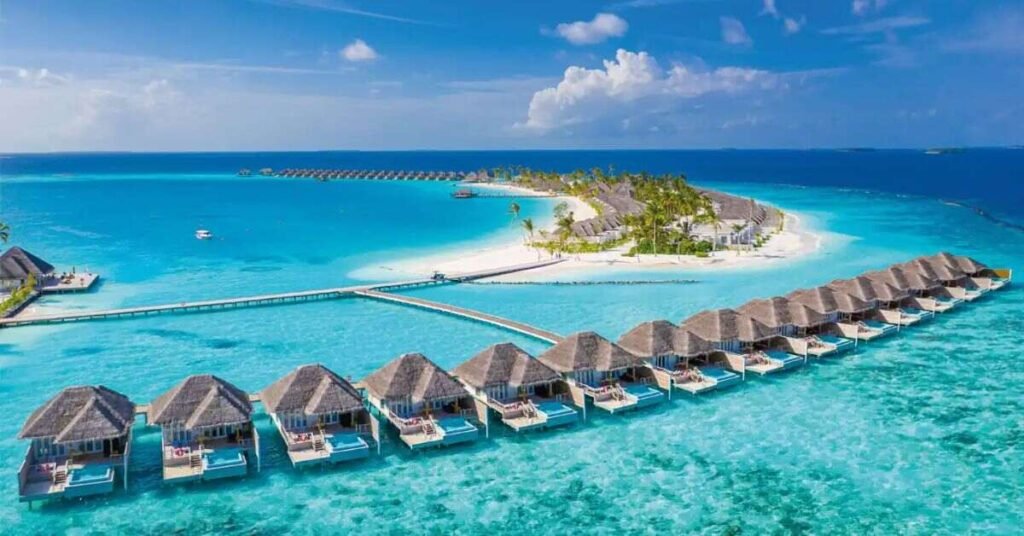 The Maldives: A Tropical Paradise for a Dream Vacation